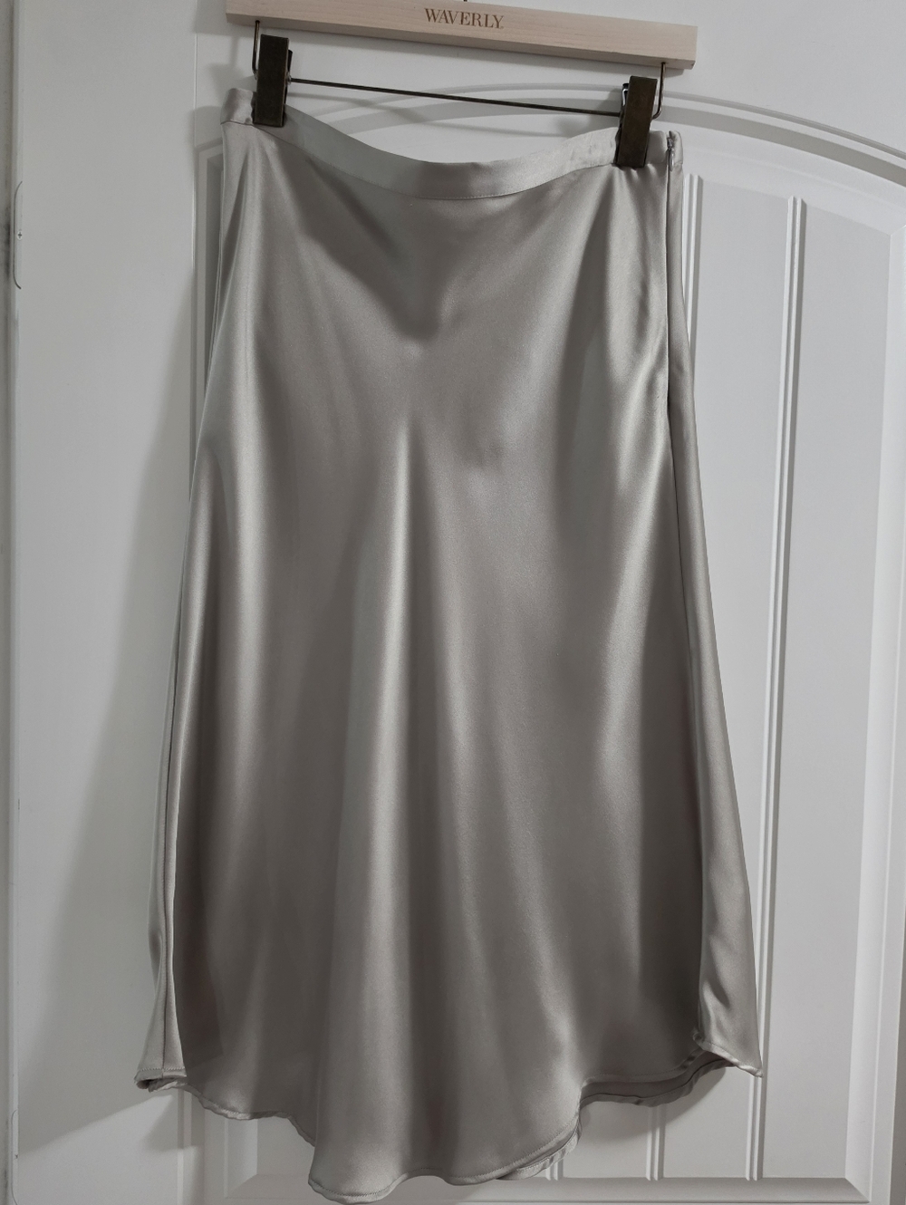 Gianni Bini Silver Satin A-Line Skirt